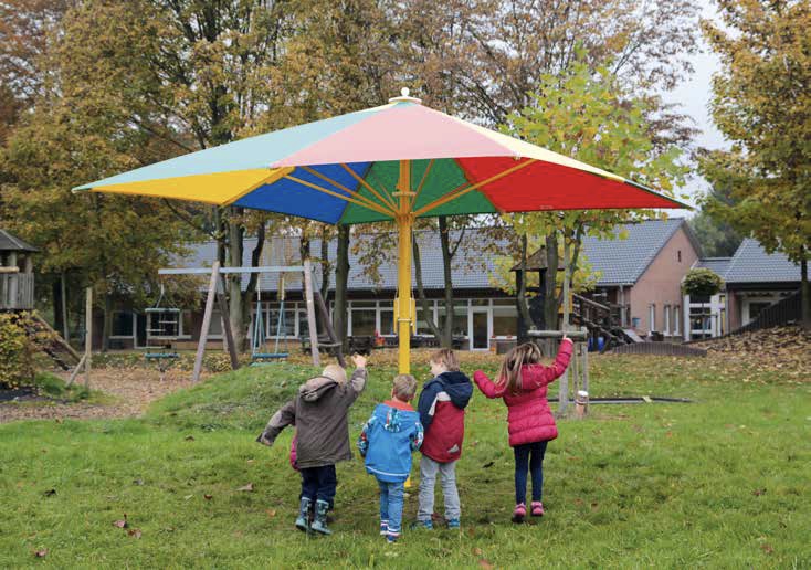 Ein staatliches Förderprogramm unterstützt soziale Einrichtungen beim Kauf von Sonnenschutz